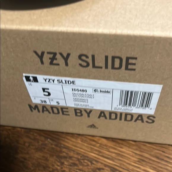 Yeezy Slide in Light Blue main image 4